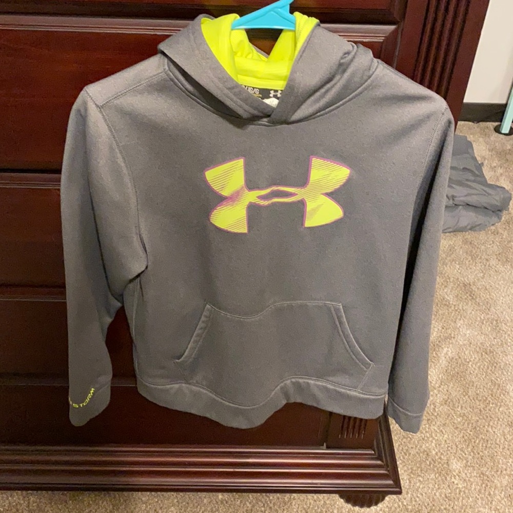 Under Armor Storm YLG Grey Sweatshirt